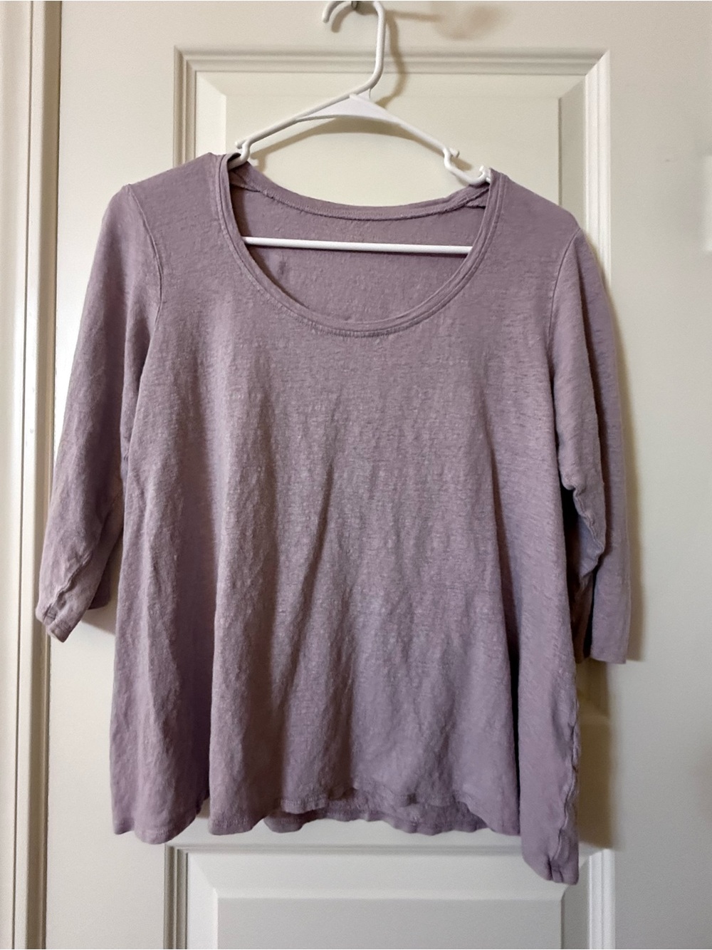 Eileen Fisher Lavender Scoop Neck 3/4 Sleeve Top, Size XL